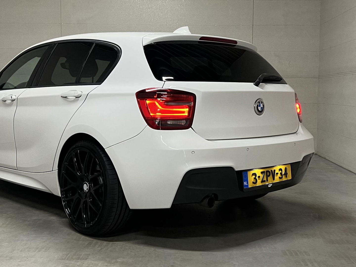 BMW 1 Serie 116i M-Sport Navi Cruise PDC 19'' NAP