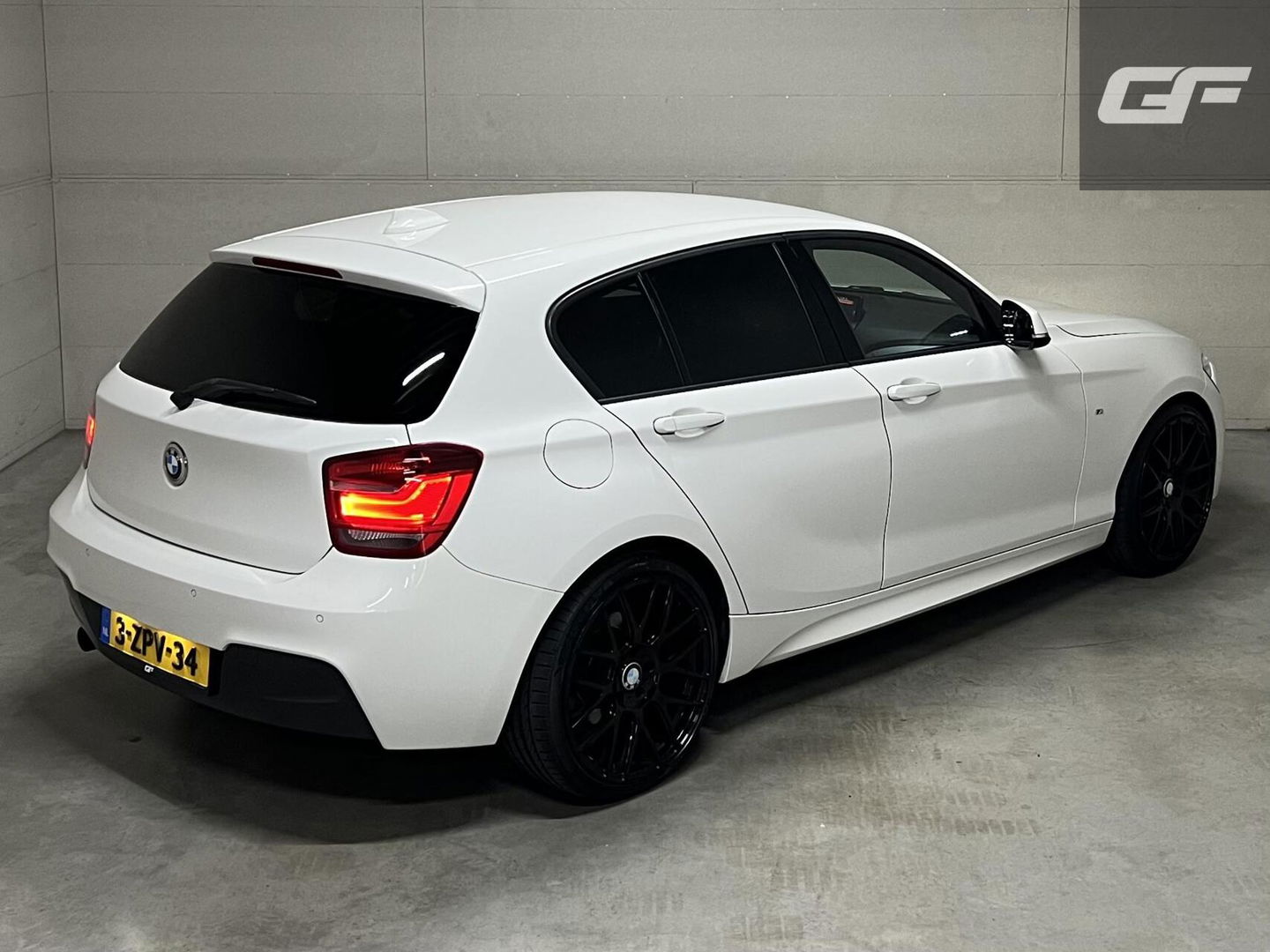 BMW 1 Serie 116i M-Sport Navi Cruise PDC 19'' NAP