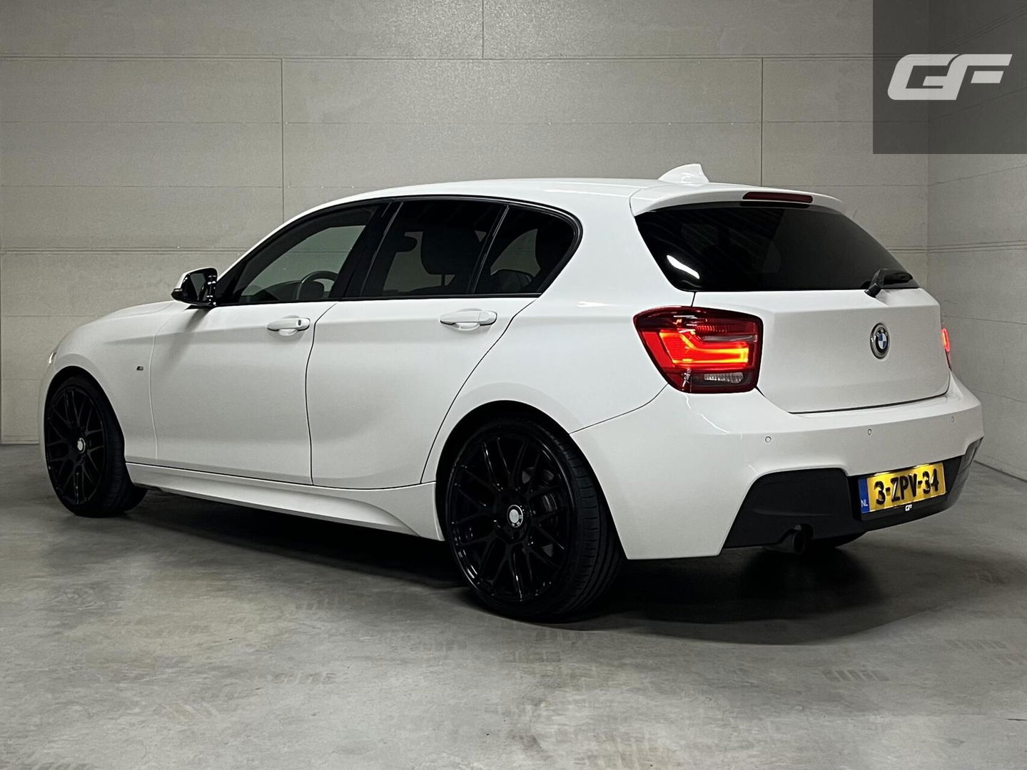 BMW 1 Serie 116i M-Sport Navi Cruise PDC 19'' NAP