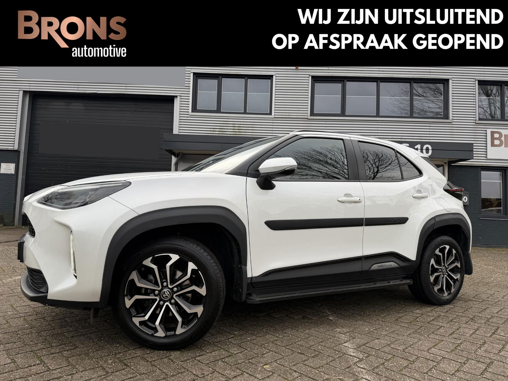 Toyota Yaris Cross 1.5 Hybrid 115 Dynamic sidesteps l Camera l Navigatie