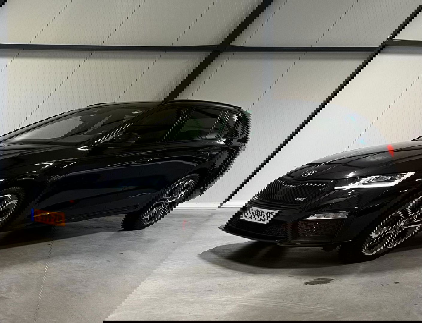 Škoda Octavia Combi 1.4 TSI RS 245PK iV PHEV Virtual Camera