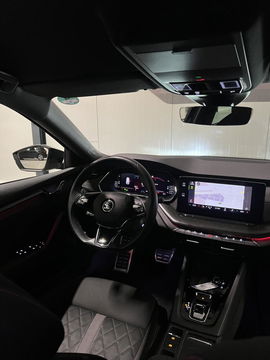 Škoda Octavia Combi 1.4 TSI RS 245PK iV PHEV Virtual Camera