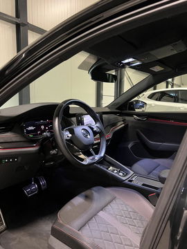 Škoda Octavia Combi 1.4 TSI RS 245PK iV PHEV Virtual Camera