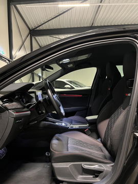 Škoda Octavia Combi 1.4 TSI RS 245PK iV PHEV Virtual Camera