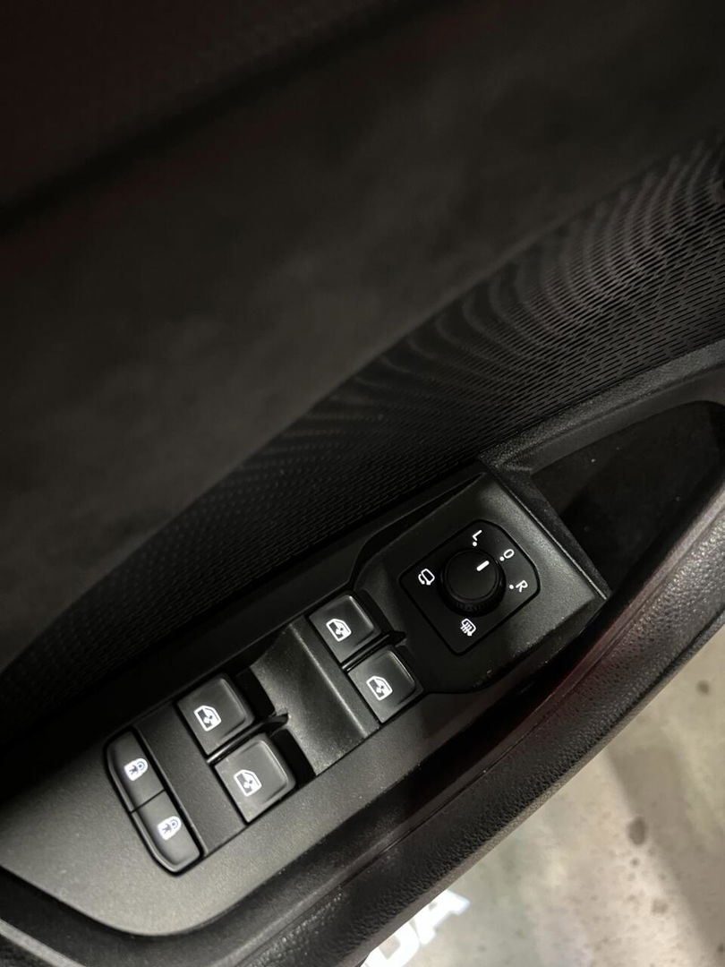 Škoda Octavia Combi 1.4 TSI RS 245PK iV PHEV Virtual Camera