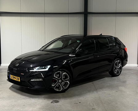 Škoda Octavia Combi 1.4 TSI RS 245PK iV PHEV Virtual Camera