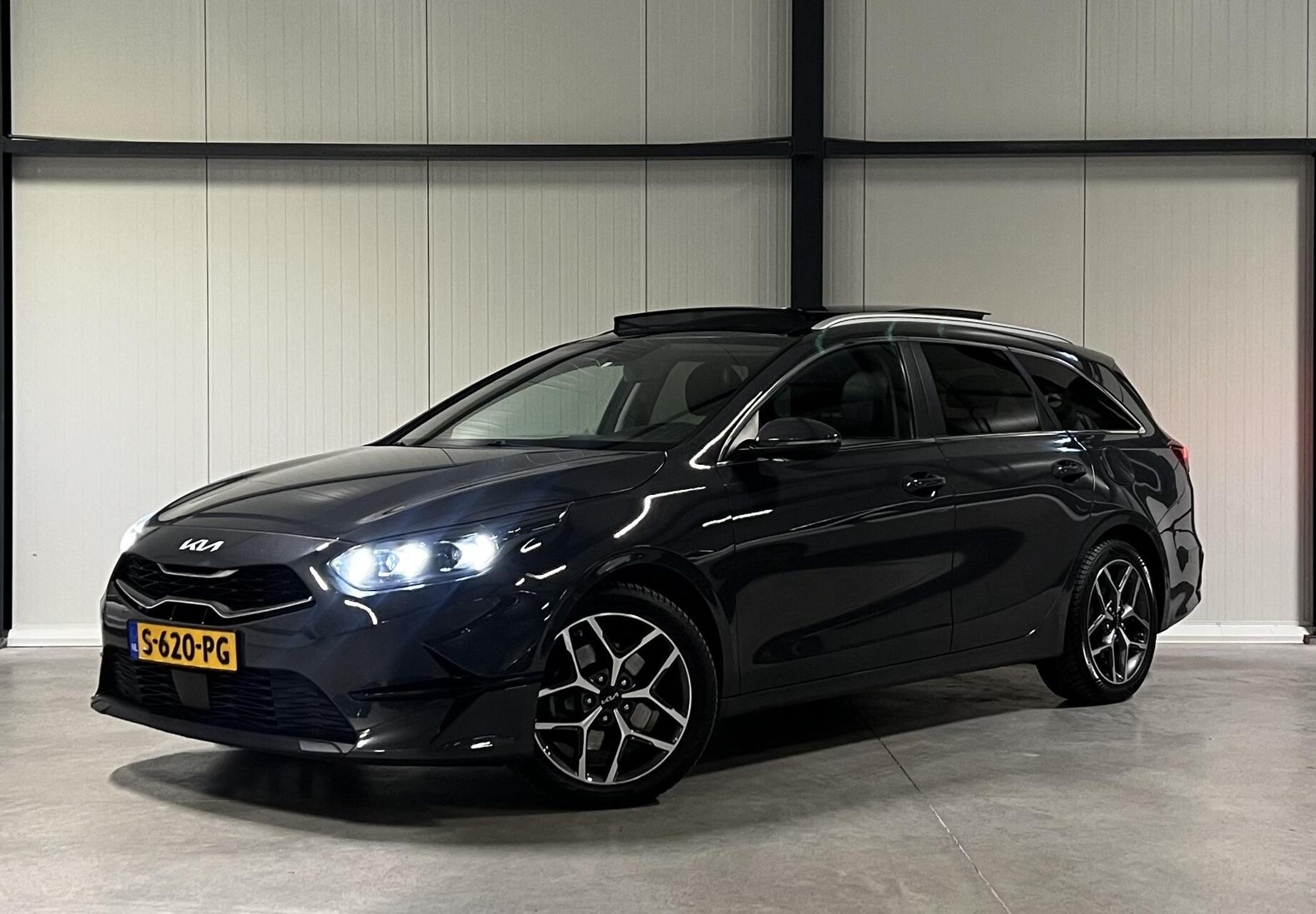 Kia Ceed Sportswagon 1.5 T-GDi DynamicPlusLine Pano Trekhaak