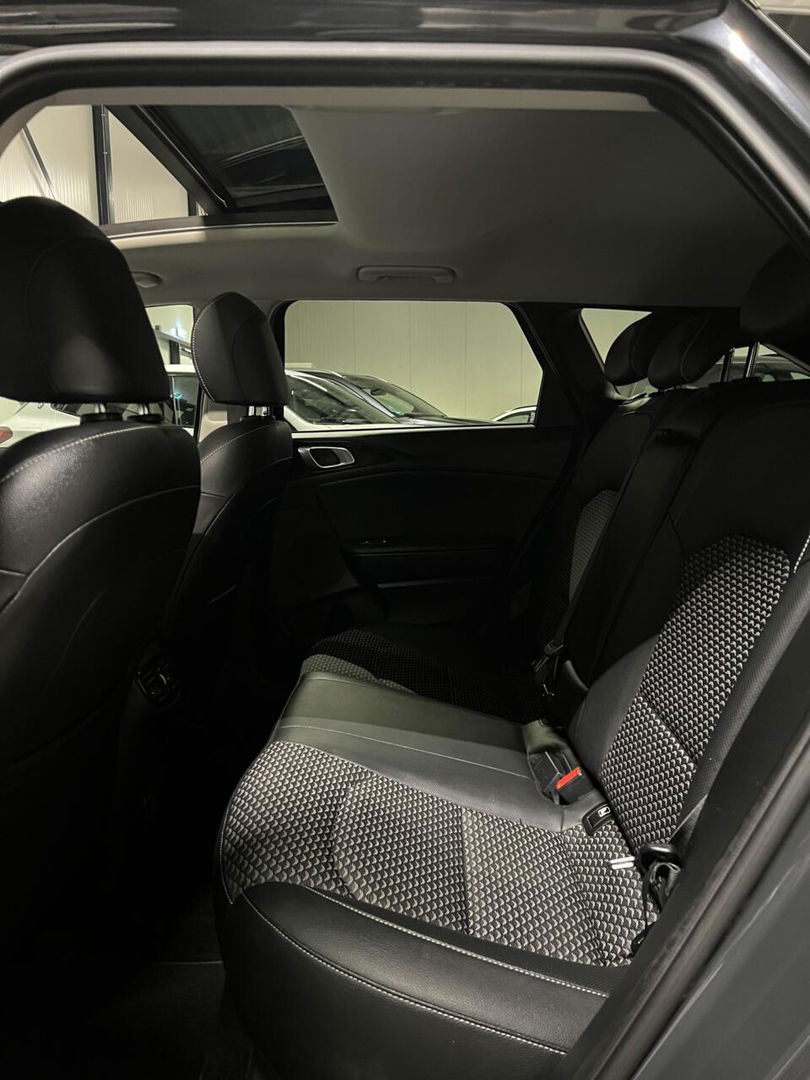 Kia Ceed Sportswagon 1.5 T-GDi DynamicPlusLine Pano Trekhaak