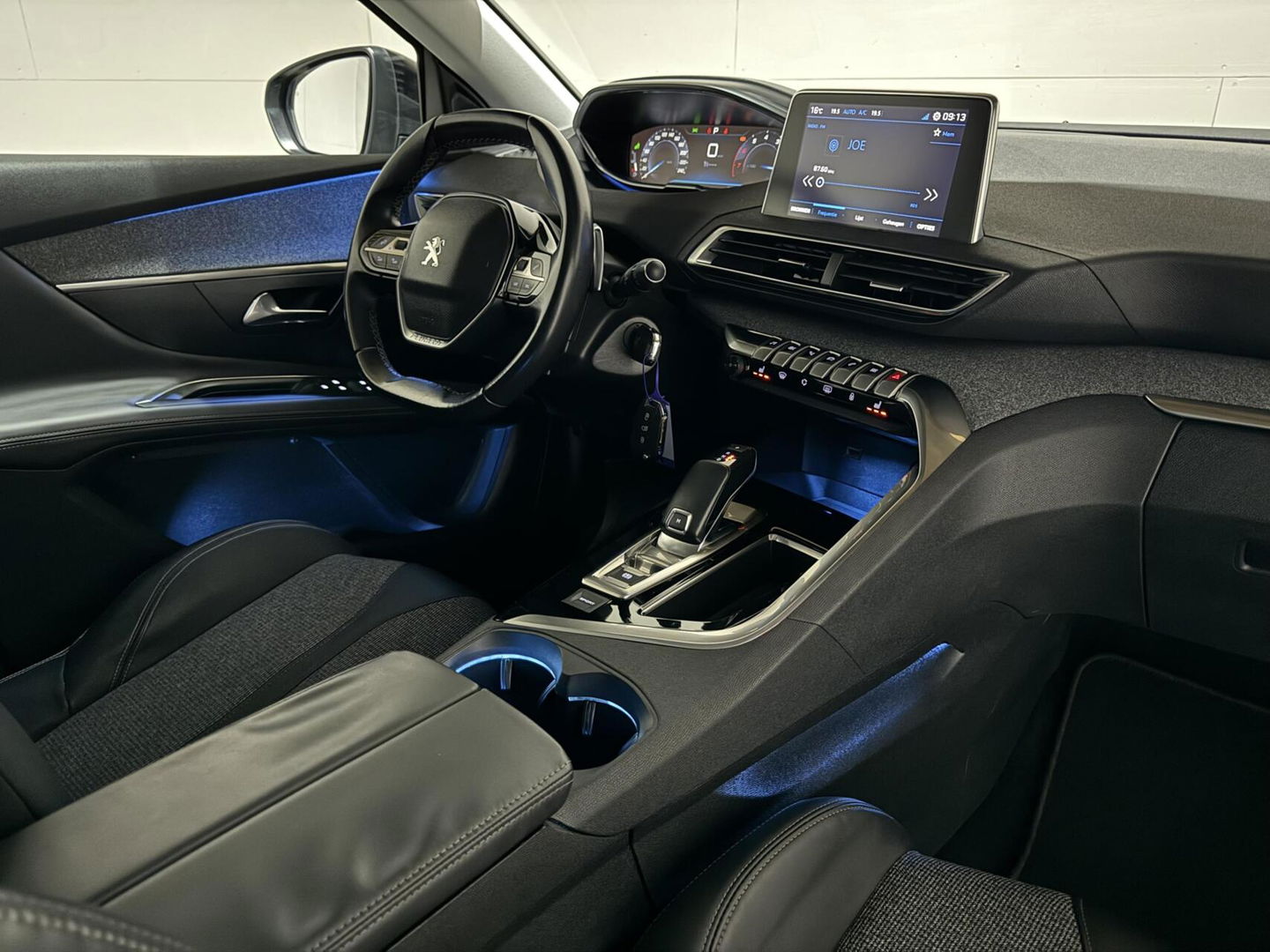 Peugeot 3008 1.2 Allure Automaat Cruise Carplay Stoelver. NAP