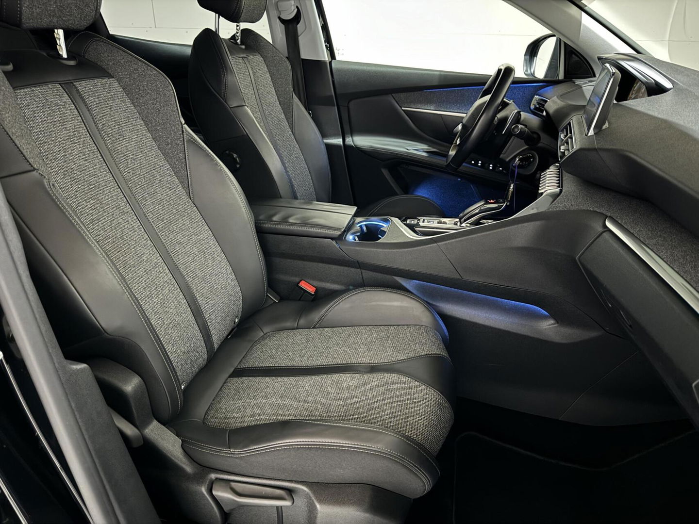 Peugeot 3008 1.2 Allure Automaat Cruise Carplay Stoelver. NAP