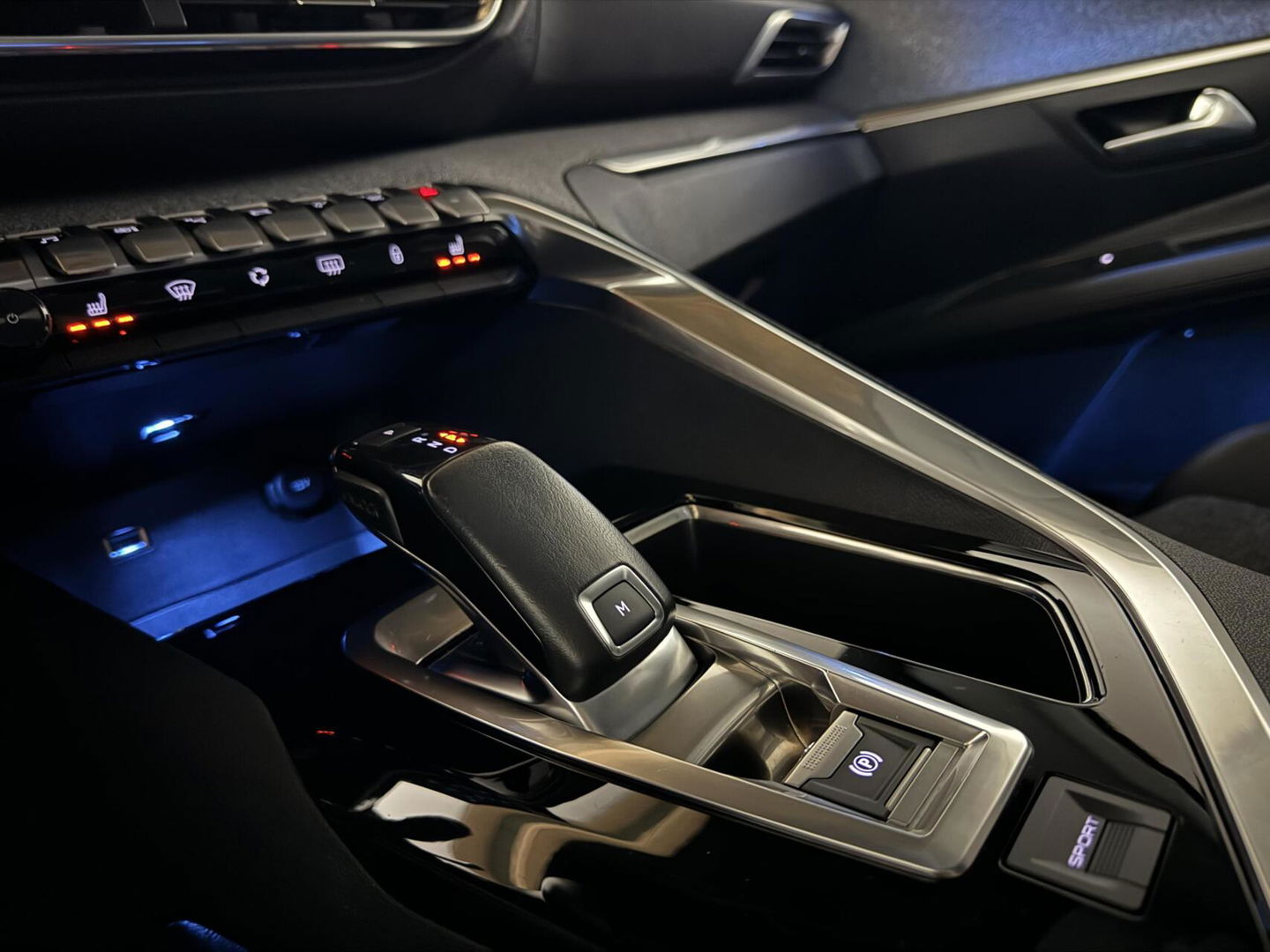 Peugeot 3008 1.2 Allure Automaat Cruise Carplay Stoelver. NAP