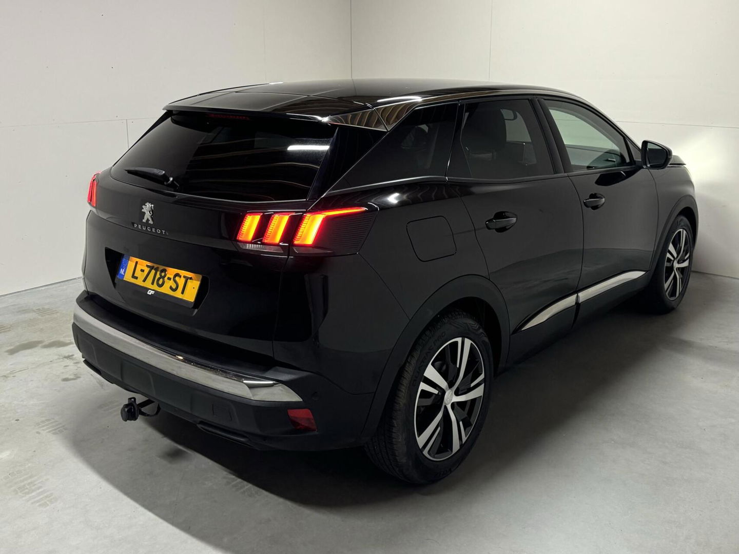 Peugeot 3008 1.2 Allure Automaat Cruise Carplay Stoelver. NAP