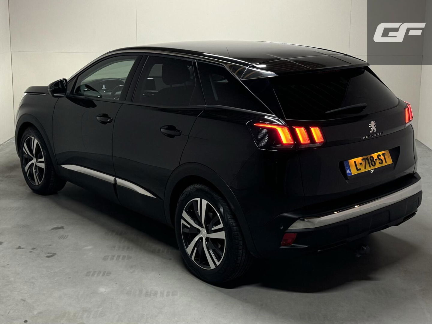Peugeot 3008 1.2 Allure Automaat Cruise Carplay Stoelver. NAP