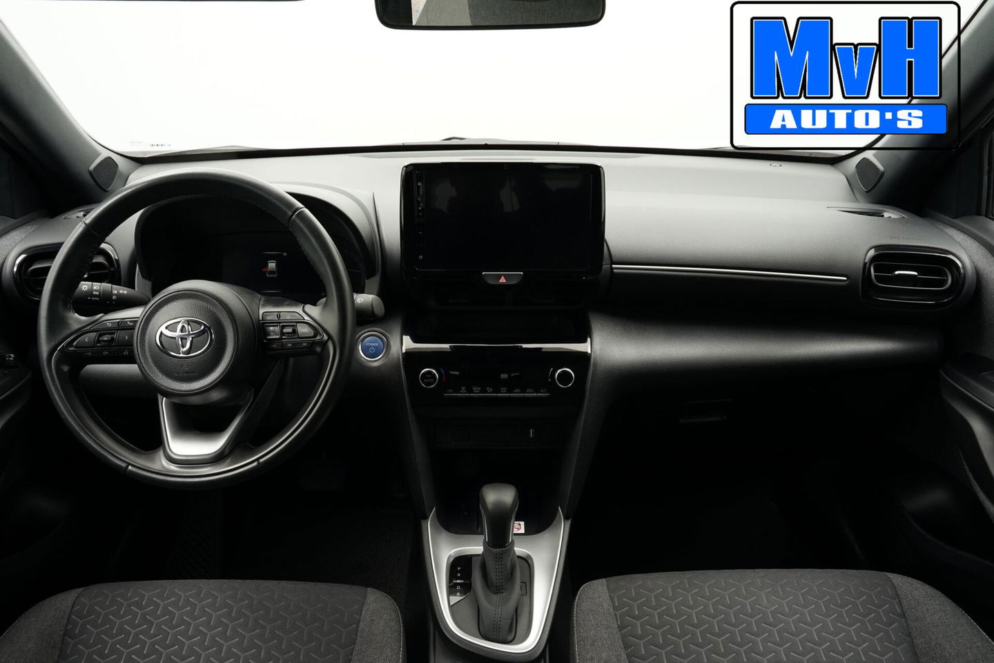 Toyota Yaris Cross 1.5 Hybrid First Edition|TREKH|LED|NAVI|NAP