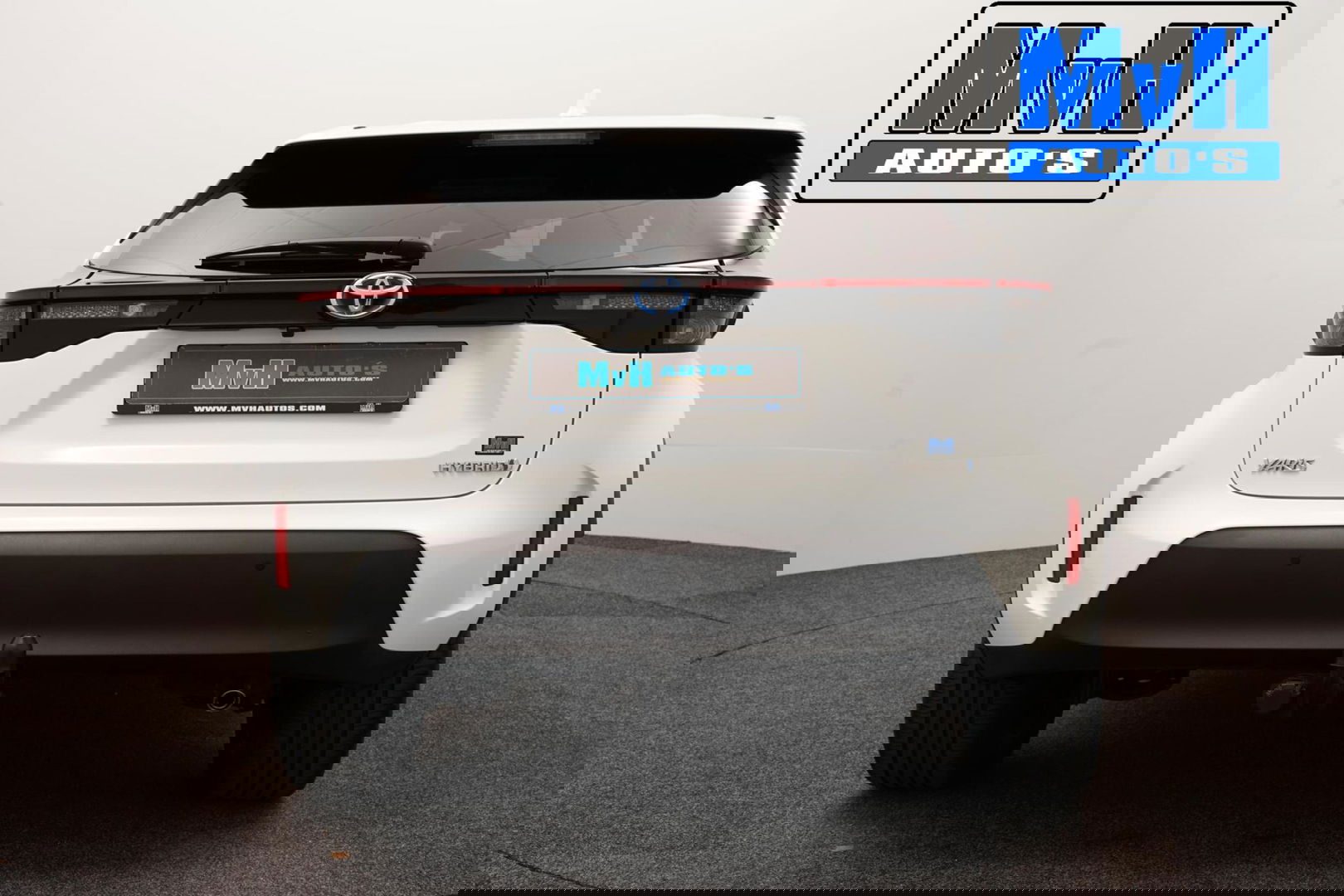 Toyota Yaris Cross 1.5 Hybrid First Edition|TREKH|LED|NAVI|NAP