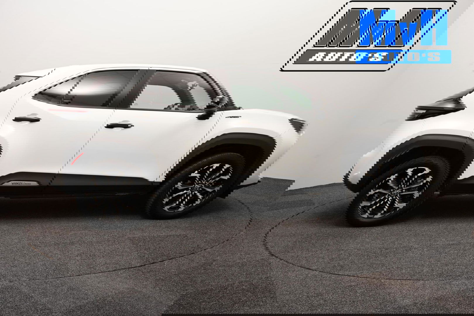 Toyota Yaris Cross 1.5 Hybrid First Edition|TREKH|LED|NAVI|NAP