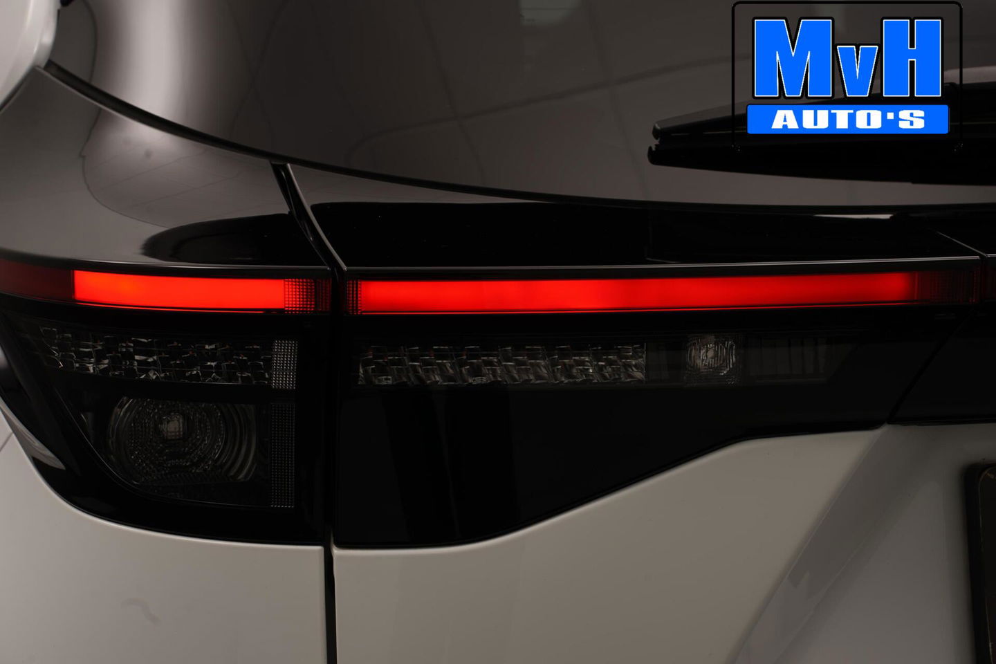 Toyota Yaris Cross 1.5 Hybrid First Edition|TREKH|LED|NAVI|NAP