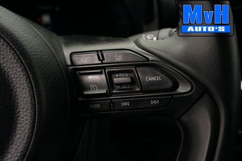 Toyota Yaris Cross 1.5 Hybrid First Edition|TREKH|LED|NAVI|NAP