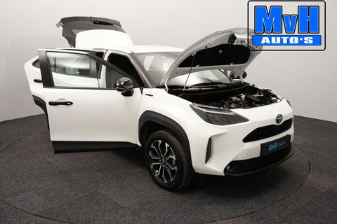 Toyota Yaris Cross 1.5 Hybrid First Edition|TREKH|LED|NAVI|NAP