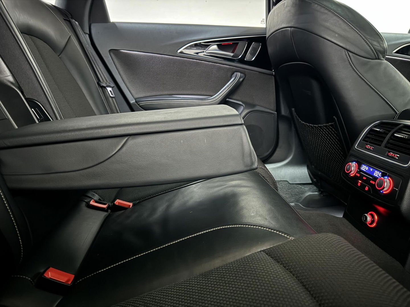 Audi A6 Avant 1.8 TFSI Ultra S-Line Pano Leer Navi Cruise NAP