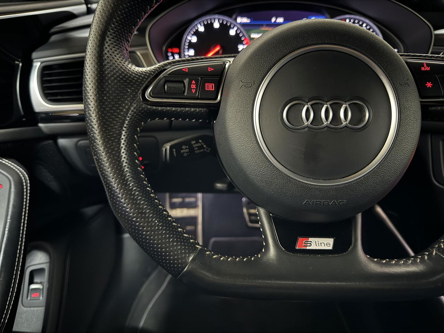 Audi A6 Avant 1.8 TFSI Ultra S-Line Pano Leer Navi Cruise NAP