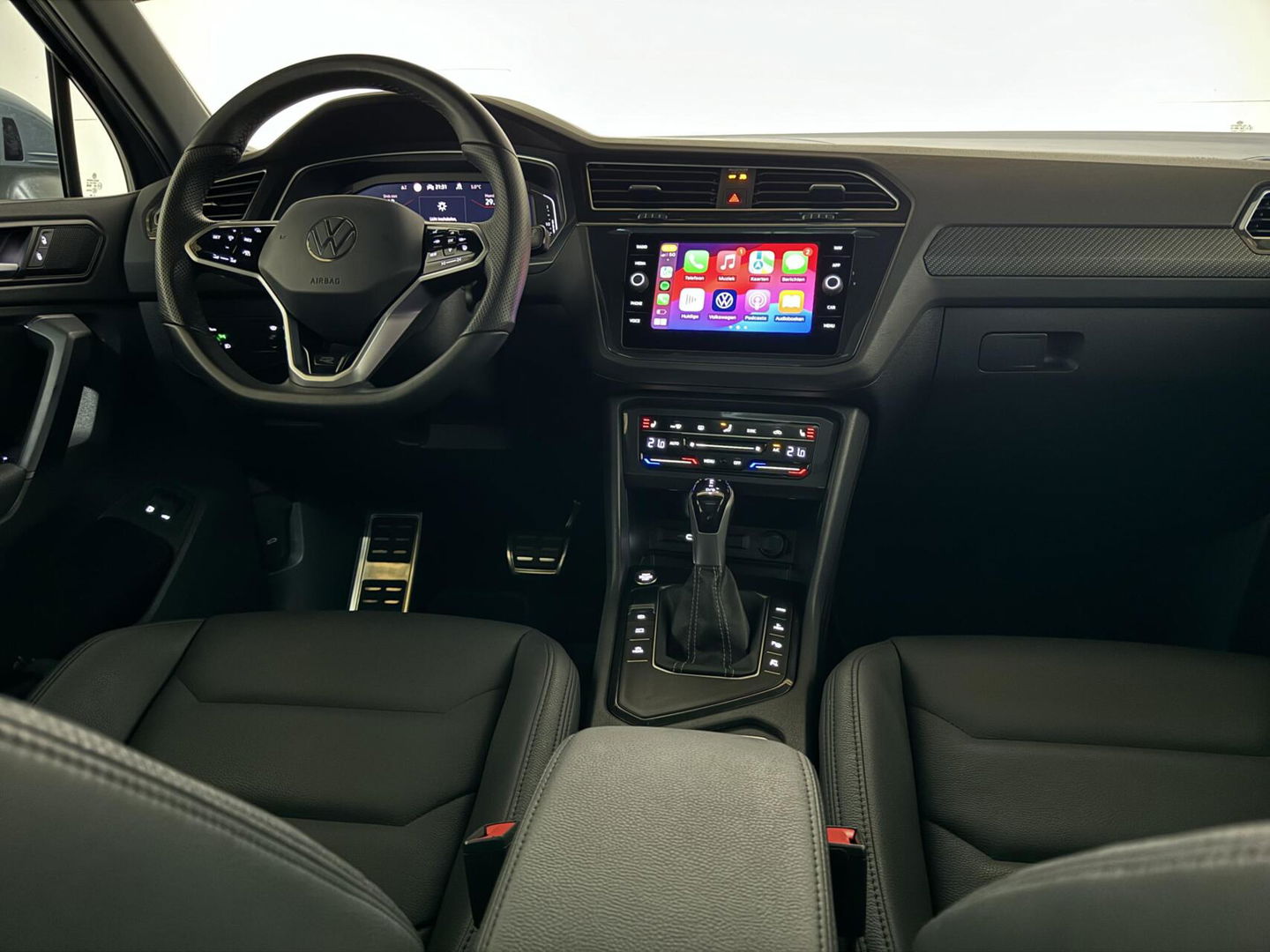 Volkswagen Tiguan 1.4 TSI eHybrid R-Line Pano 360° HUD Leer NAP