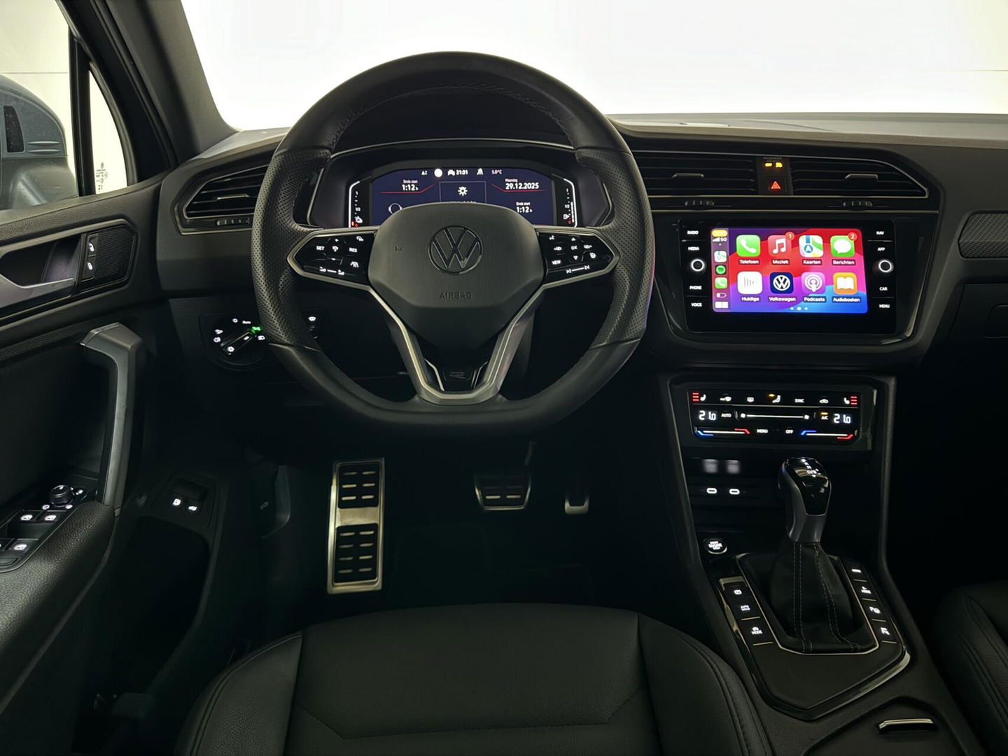 Volkswagen Tiguan 1.4 TSI eHybrid R-Line Pano 360° HUD Leer NAP