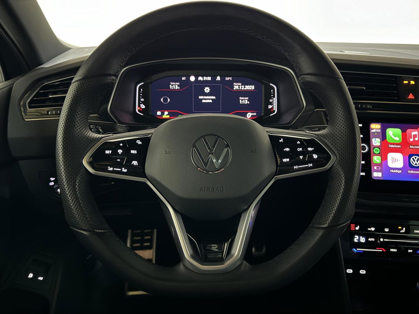 Volkswagen Tiguan 1.4 TSI eHybrid R-Line Pano 360° HUD Leer NAP