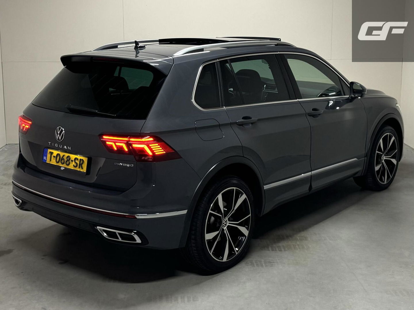 Volkswagen Tiguan 1.4 TSI eHybrid R-Line Pano 360° HUD Leer NAP