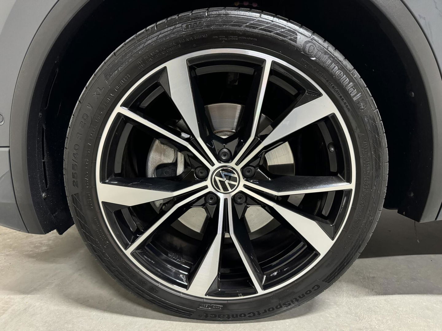 Volkswagen Tiguan 1.4 TSI eHybrid R-Line Pano 360° HUD Leer NAP