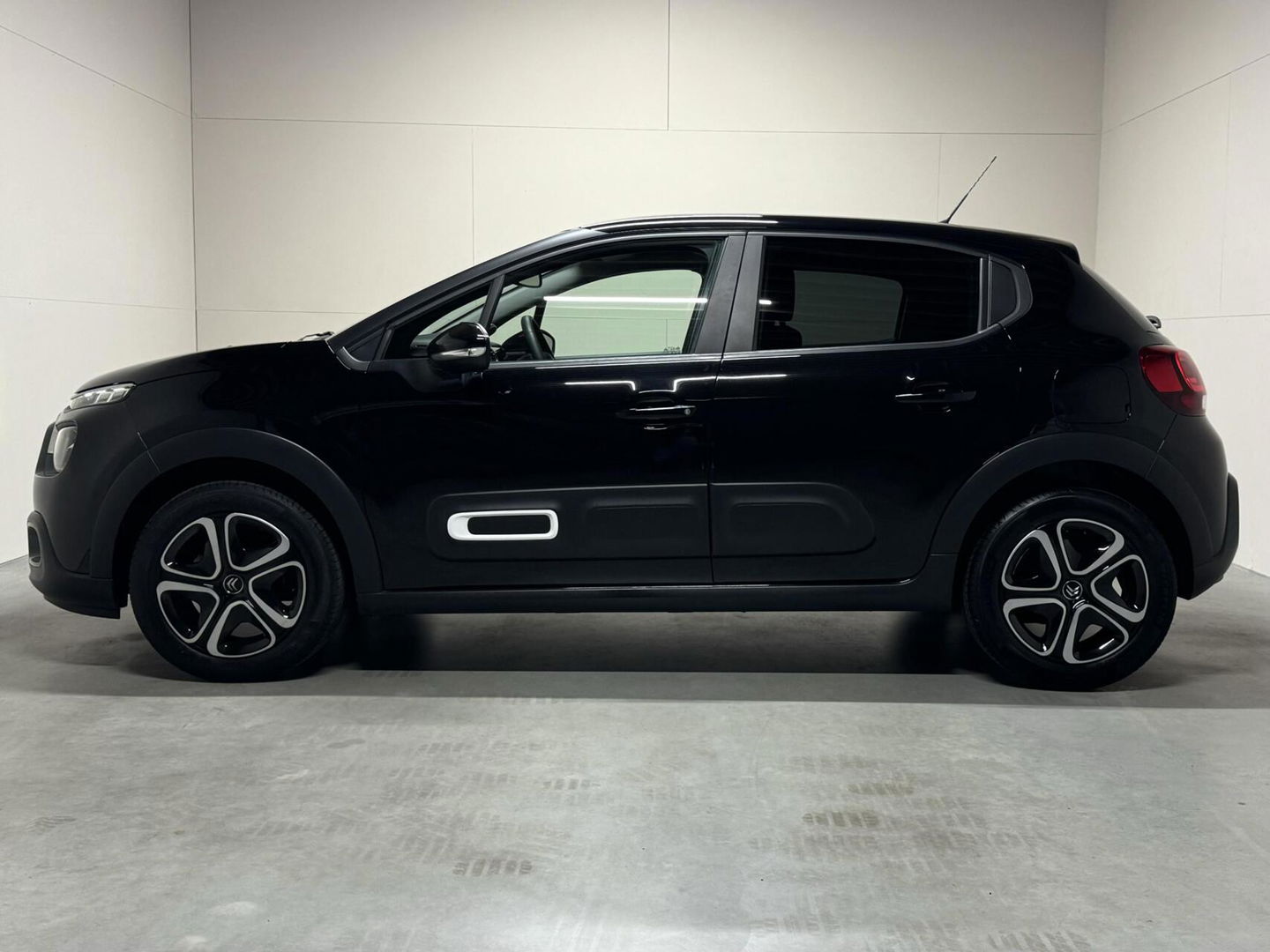 Citroën C3 1.2 Feel Navi Clima Cruise Carplay PDC NAP