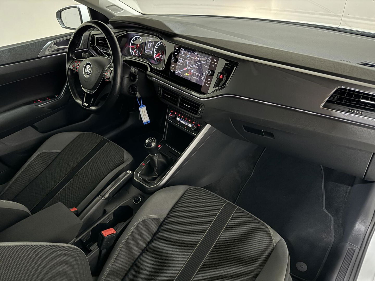 Volkswagen Polo 1.0 TSI R-line Clima Carplay ACC PDC NAP