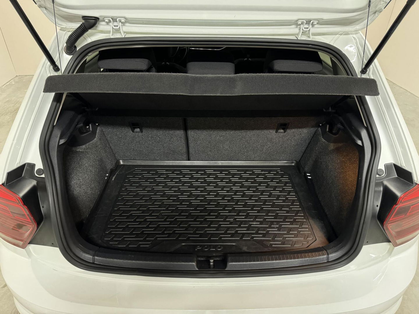 Volkswagen Polo 1.0 TSI R-line Clima Carplay ACC PDC NAP