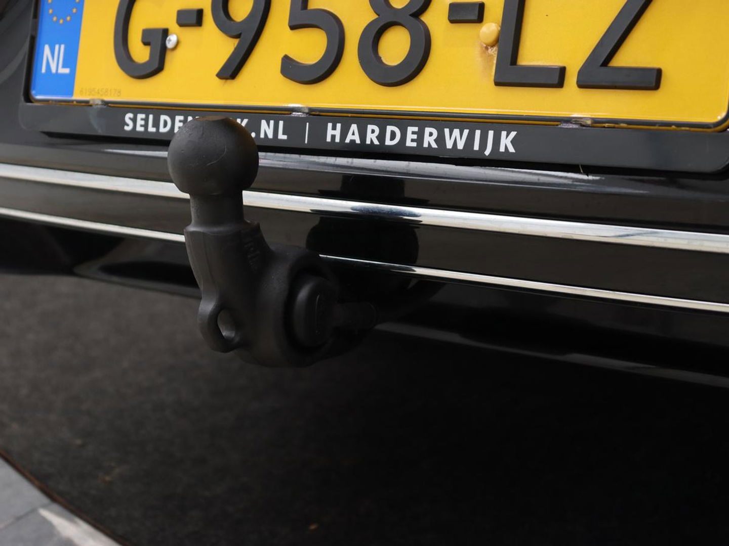 Volkswagen Passat 2.0 TSI R Line | 190pk | Trekhaak | Leder/Alcantara | Stoelverwarming | Camera | Matrix LED | Adaptive cruise | Virtual Cockpit | Carplay | Navigatie