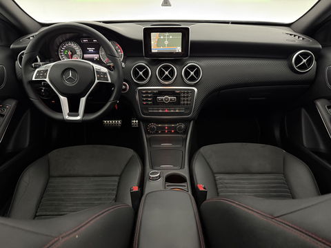Mercedes-Benz A-Klasse 180 CDI | Pano | LED | Spoiler | Airco | Navi | Parkeersens.
