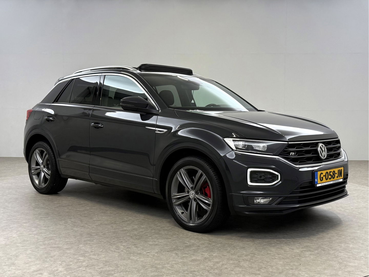 Volkswagen T-Roc 1.5 TSI 150PK R-Line | Pano | Sfeer | Virtual | Carplay | LED | Adap. Cruise | Parkeersens. | NAP