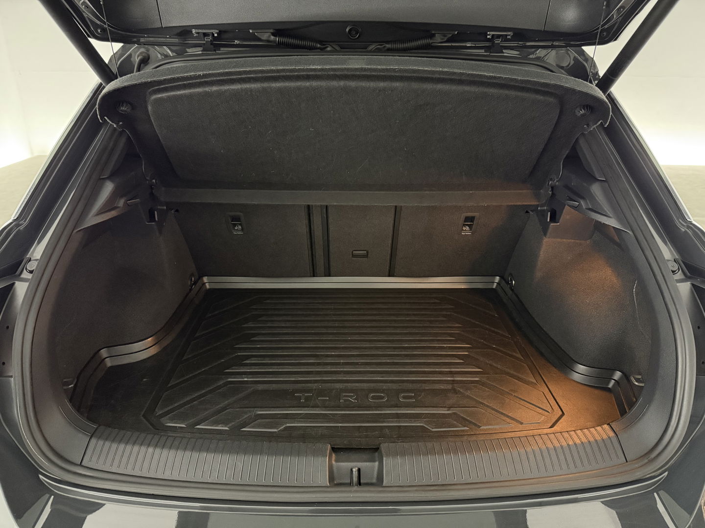 Volkswagen T-Roc 1.5 TSI 150PK R-Line | Pano | Sfeer | Virtual | Carplay | LED | Adap. Cruise | Parkeersens. | NAP