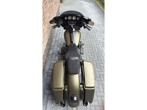 Harley Davidson 103 FLHX Street Glide CVO Blackout  Streetglide