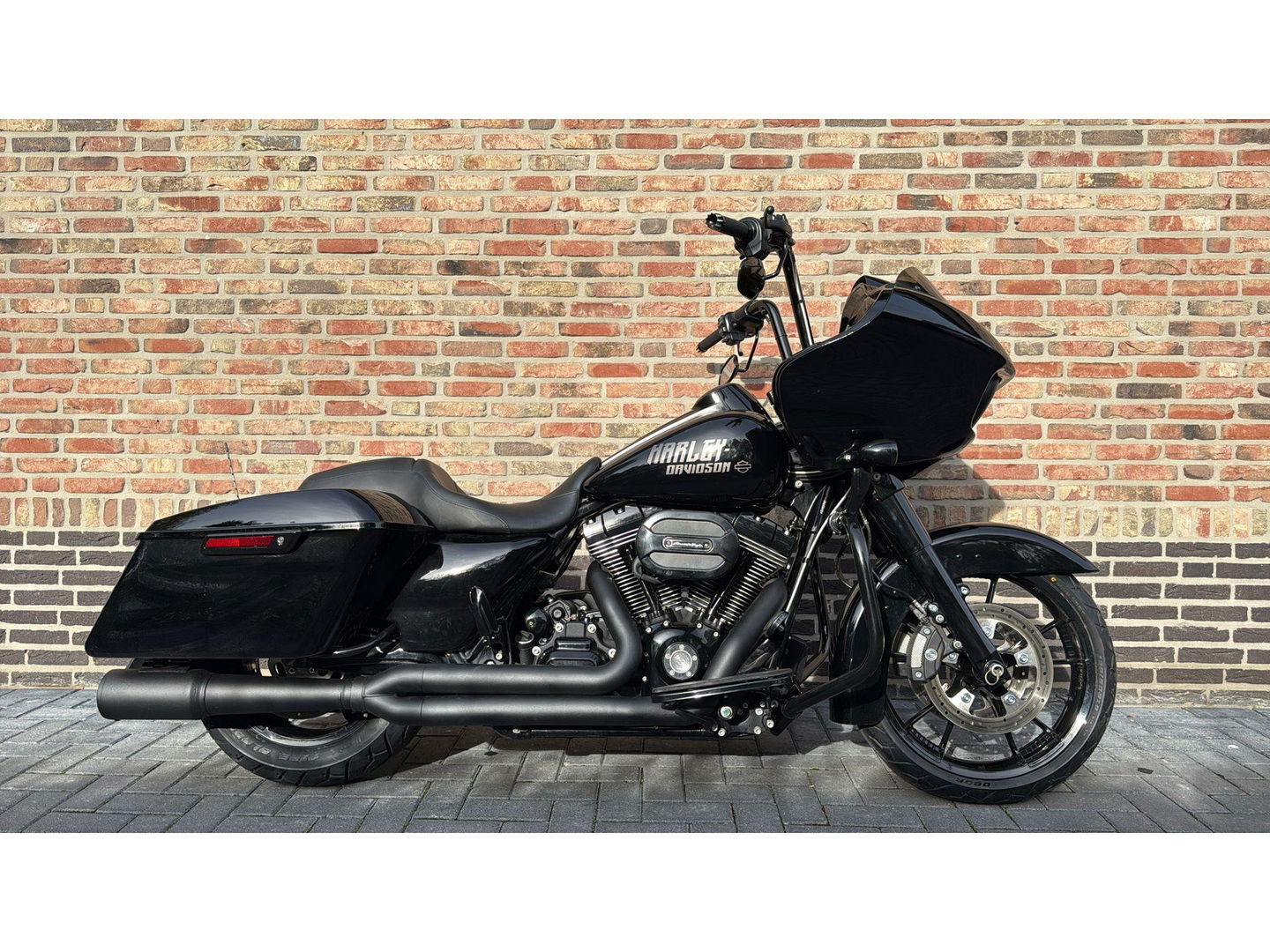 Harley Davidson 103 FLTRXS Road Glide Special Roadglide blackout