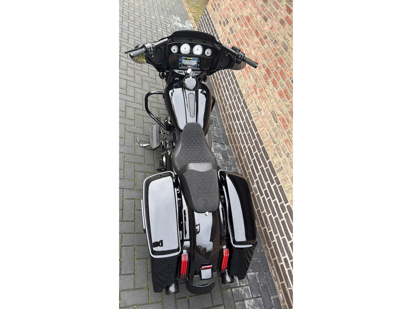 Harley Davidson FLHX Street Glide CVO Blackout Streetglide