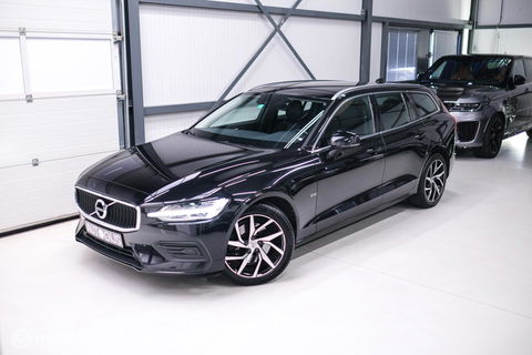 Volvo V60 2.0 T4 Momentum Pro | Trekhaak | 1e eig | Dealer onderhouden | Camera |