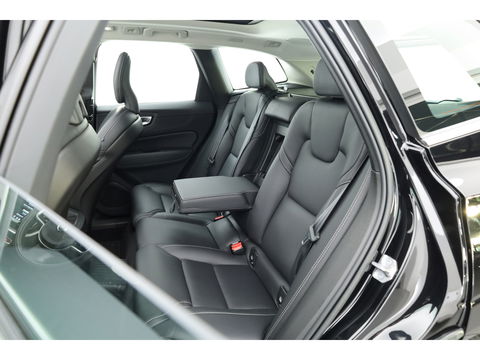 Volvo XC60 2.0 T6 Plug-in hybrid AWD Inscription Long Range | Massage | Head-up | Stoelventi. | Trekhaak | H&K audio |