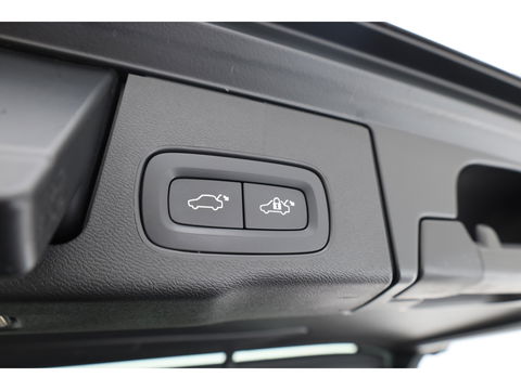 Volvo XC60 2.0 T6 Plug-in hybrid AWD Inscription Long Range | Massage | Head-up | Stoelventi. | Trekhaak | H&K audio |
