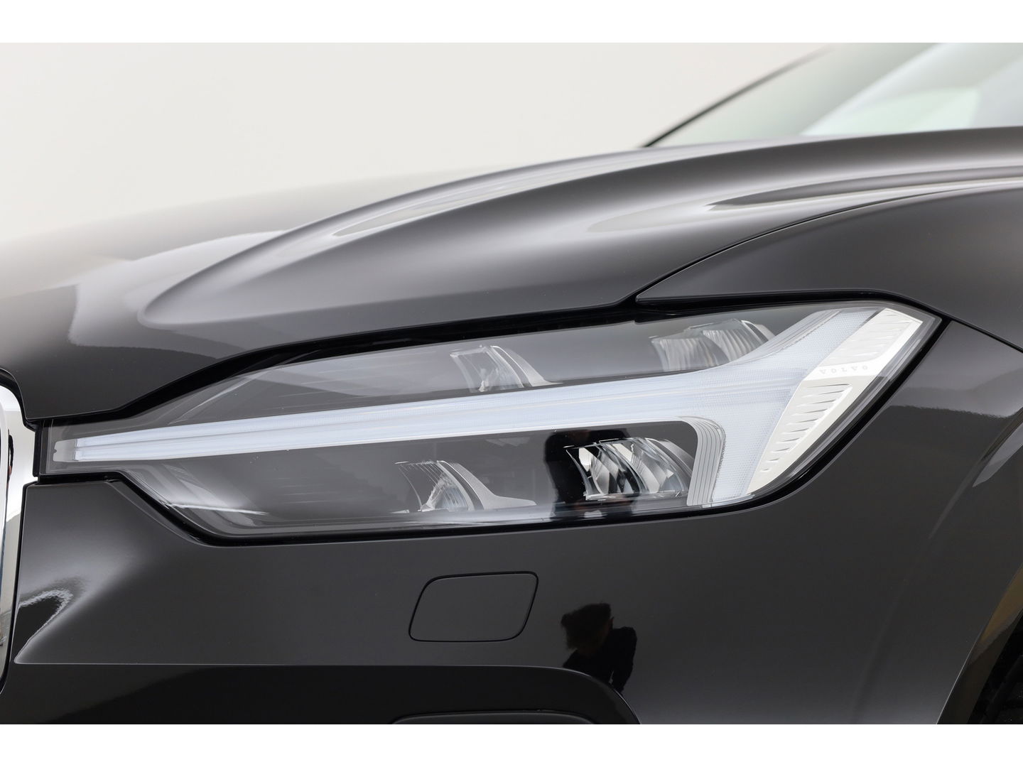 Volvo XC60 2.0 T6 Plug-in hybrid AWD Inscription Long Range | Massage | Head-up | Stoelventi. | Trekhaak | H&K audio |