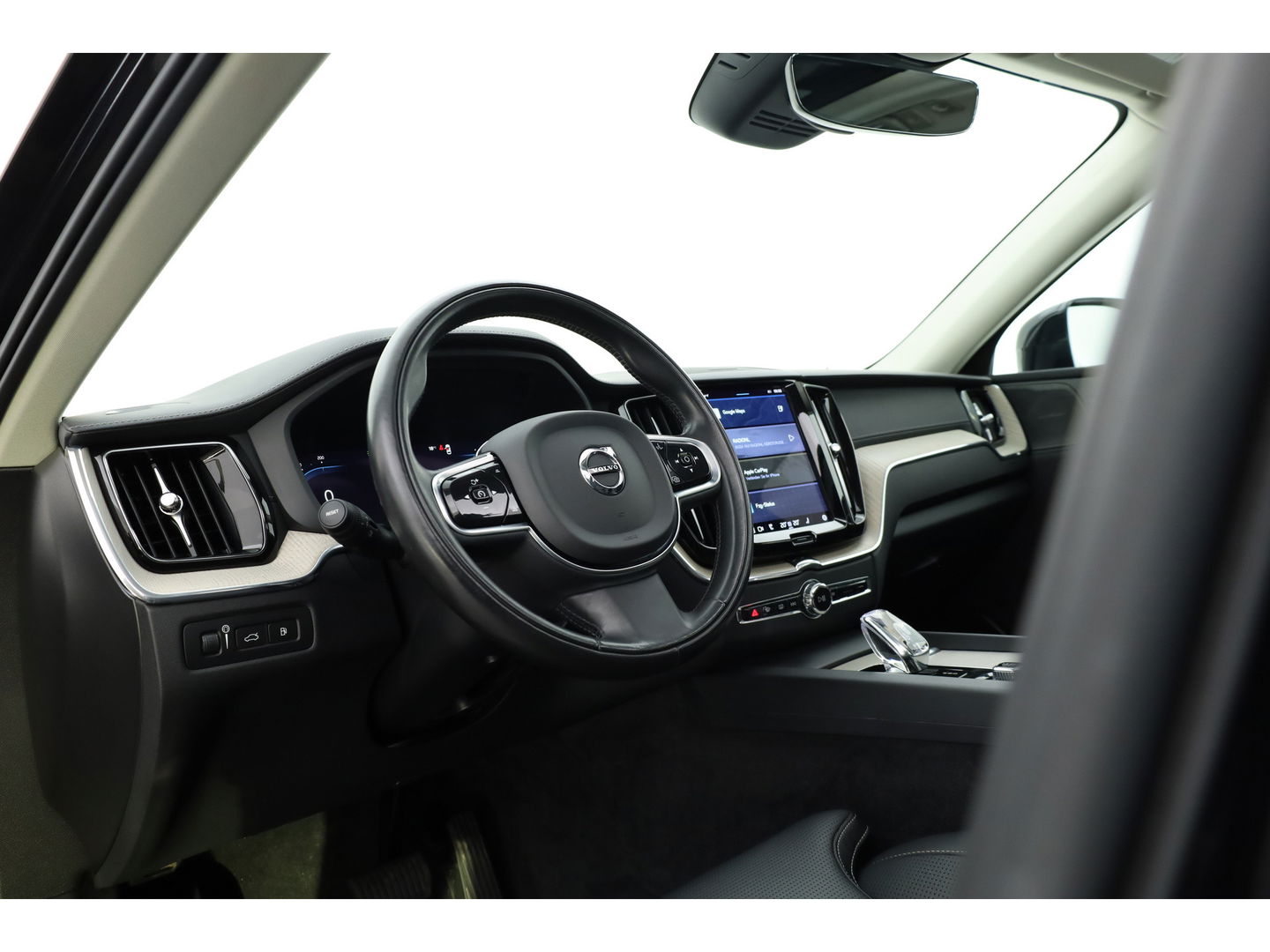 Volvo XC60 2.0 T6 Plug-in hybrid AWD Inscription Long Range | Massage | Head-up | Stoelventi. | Trekhaak | H&K audio |