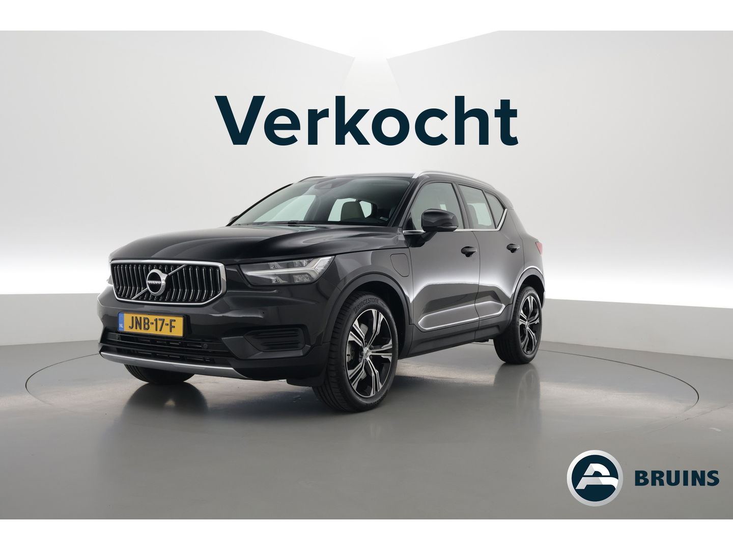 Volvo XC40 1.5 T4 Recharge Inscription Expression | Leer Blond | Stoel + stuurverw. | Camera | elek. stoelen |