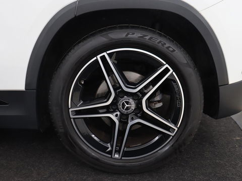 Mercedes-Benz GLA 200 Business Solution AMG