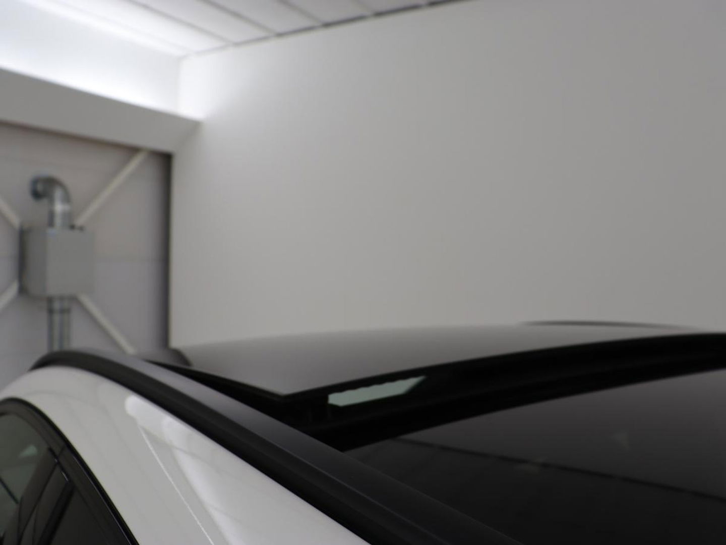 Mercedes-Benz GLA 200 Business Solution AMG | Panoramadak | Stoelverwarming | Trekhaak | Keyless | Matrix LED | Leder/Alcantara | Navigatie | Camera | Park Assist