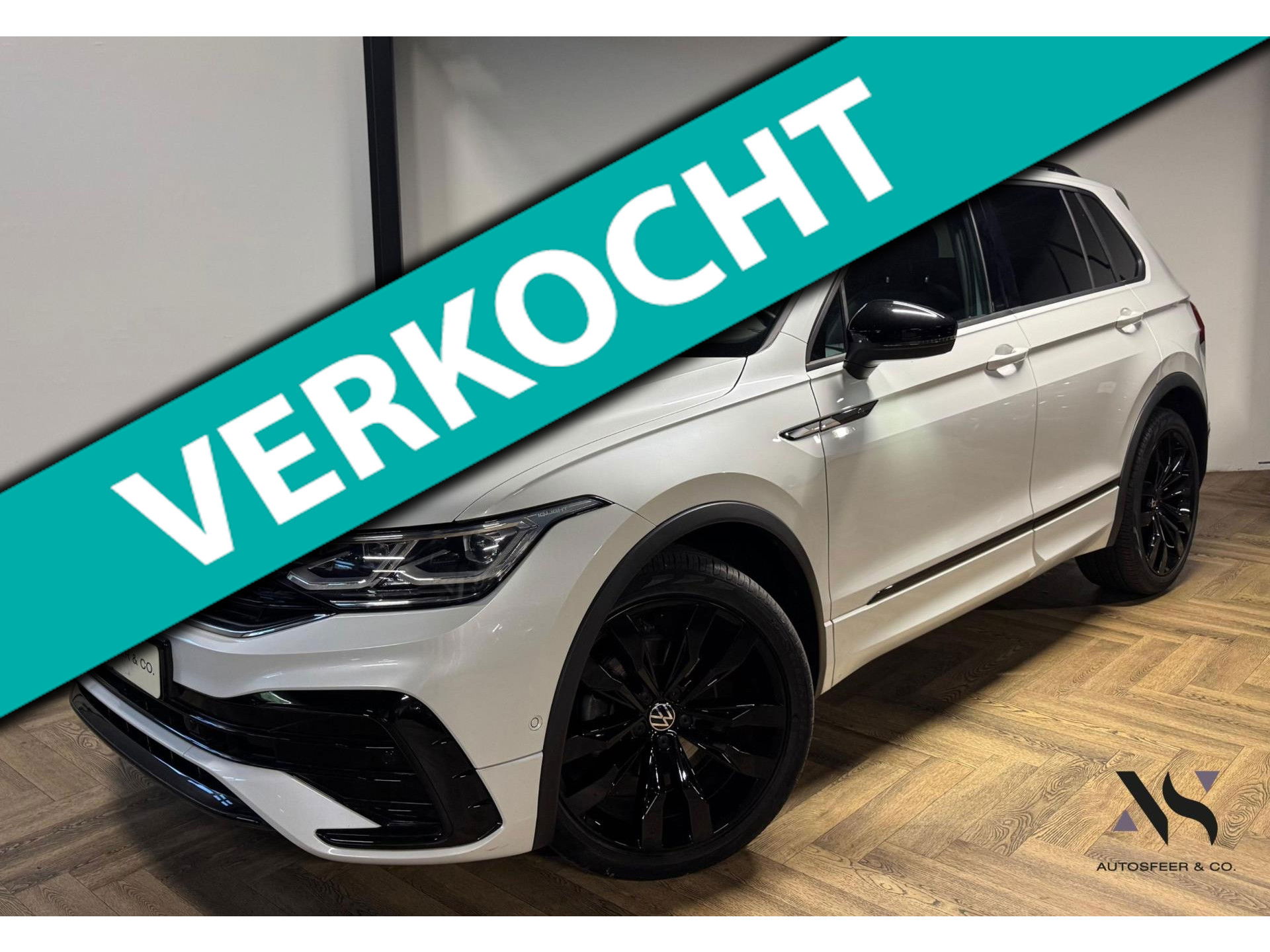 Volkswagen Tiguan 1.5 TSI R-Line PANO KEYLESS CAM