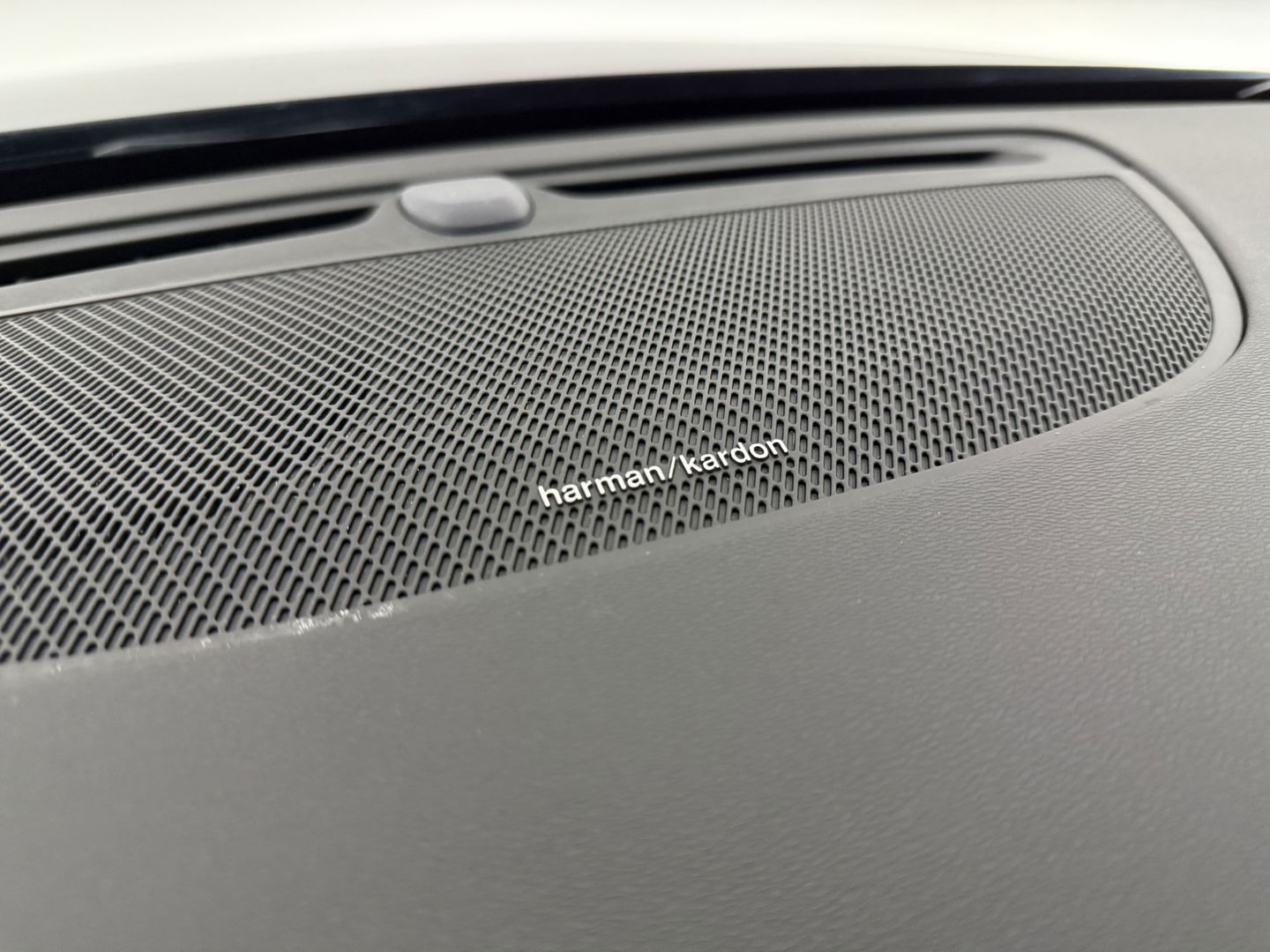 Volvo V60 2.0 T6 Recharge AWD 291PK Inscription | SOH 84% | 360° | Pano | H/K | Trekh. | Memory | HUD | Carplay | Leder | Stuur/Stoelverw. l NAP